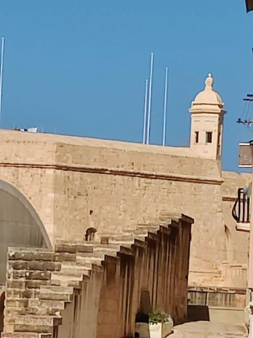 Crew 2 Savynomad Harbour Residences Wow Views Cospicua Dış mekan fotoğraf